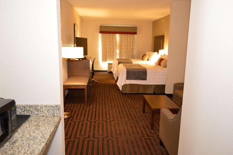 Best Western Plus Stevens County Inn image