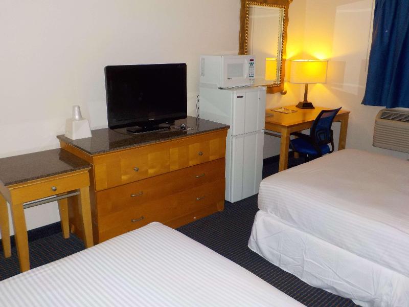 Best Western Plus Stevens County Inn image