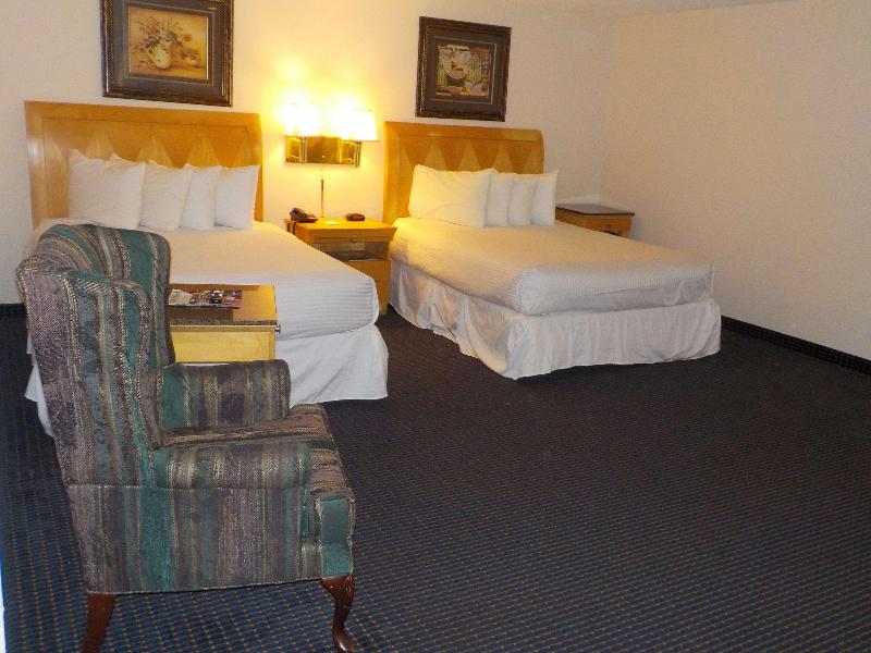 Best Western Plus Stevens County Inn image
