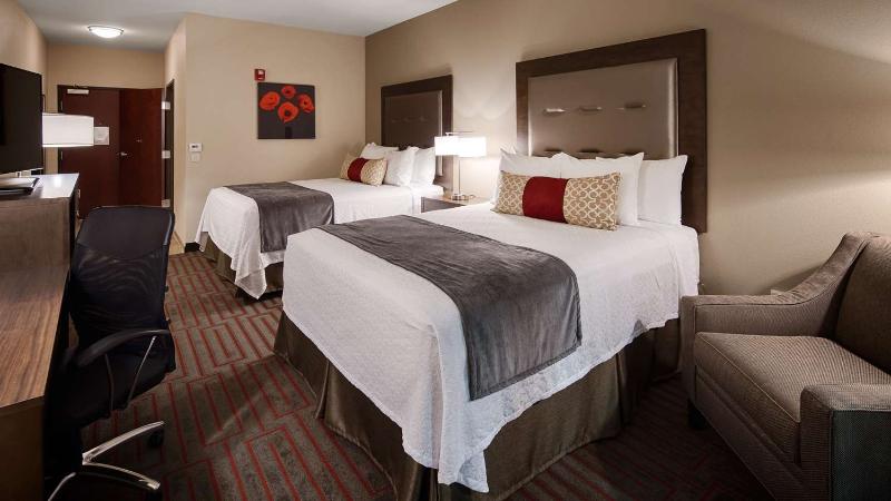 Best Western Plus Stevens County Inn image