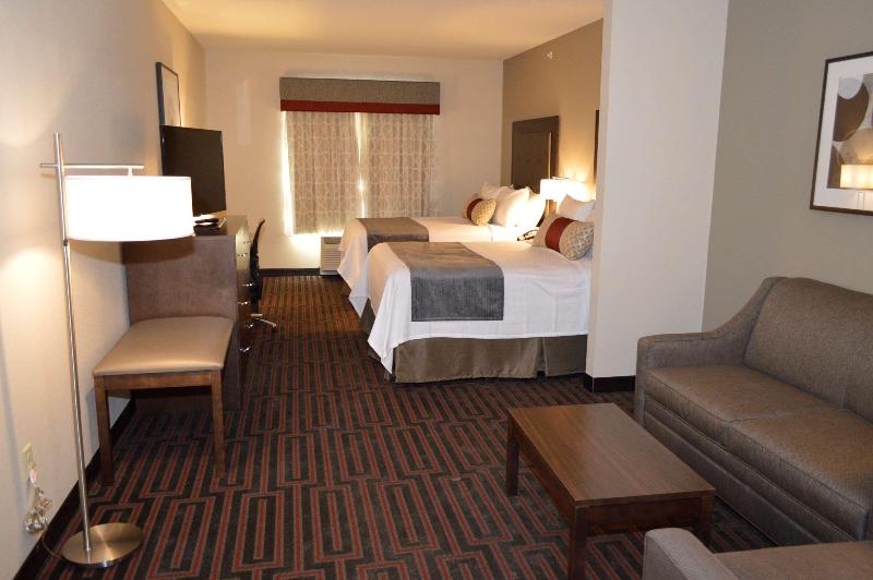 Best Western Plus Stevens County Inn image