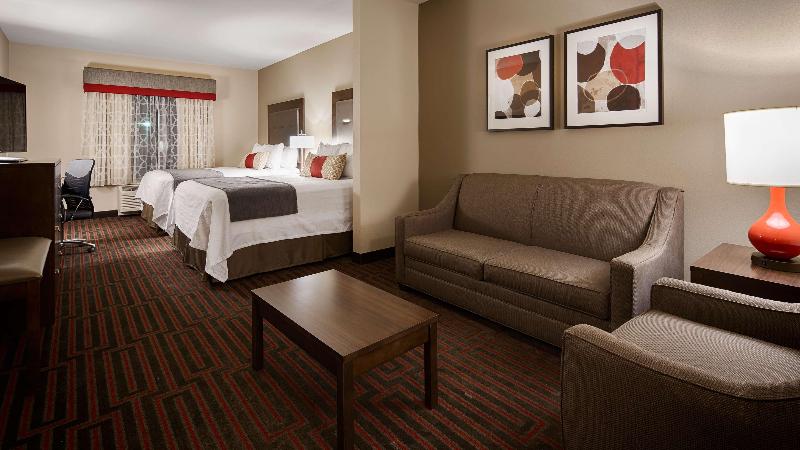 Best Western Plus Stevens County Inn image