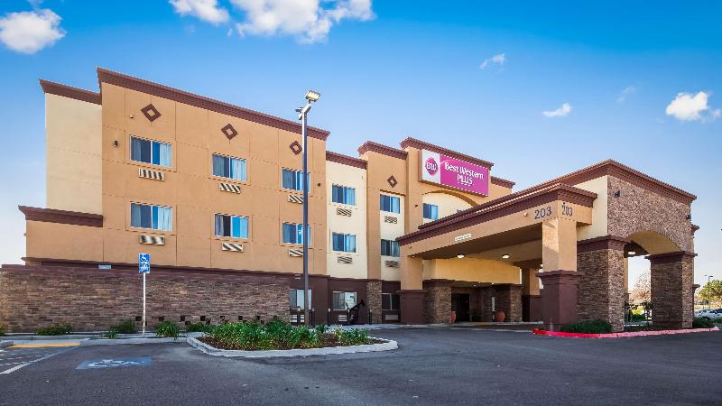 Best Western Plus Taft Inn image