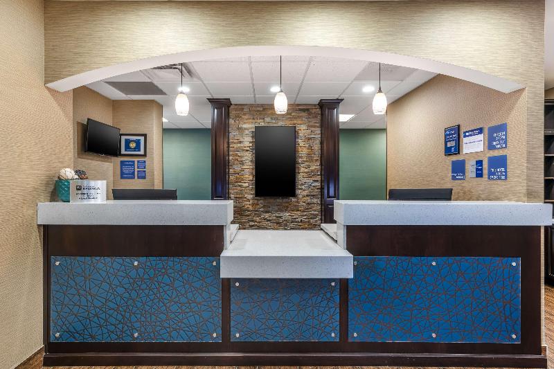 Best Western Plus Taft Inn image