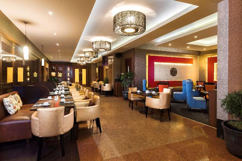 Best Western Plus Taft Inn image