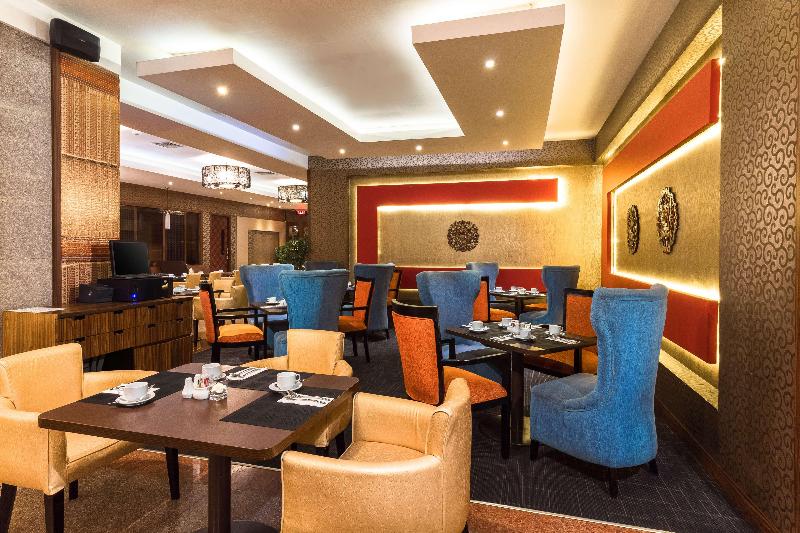 Best Western Plus Taft Inn image