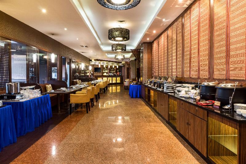 Best Western Plus Taft Inn image