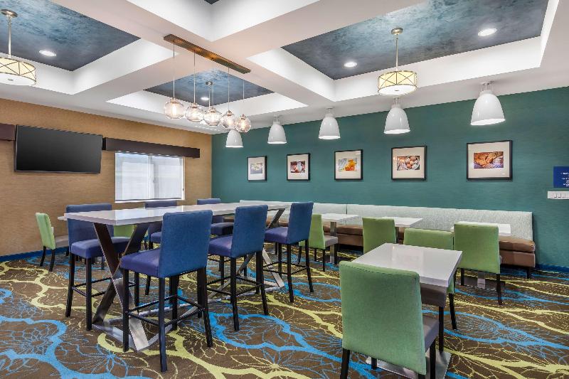 Best Western Plus Taft Inn image