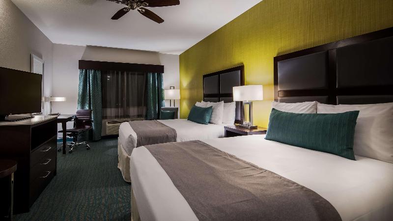 Best Western Plus Taft Inn image