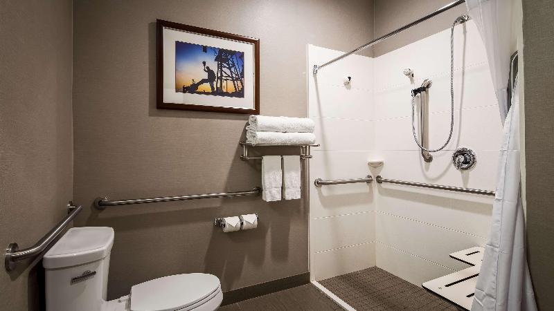 Best Western Plus Taft Inn image
