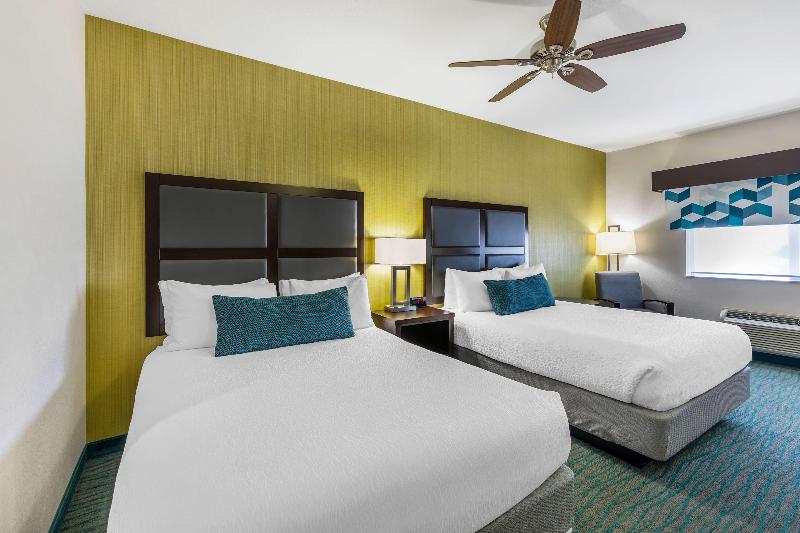 Best Western Plus Taft Inn image