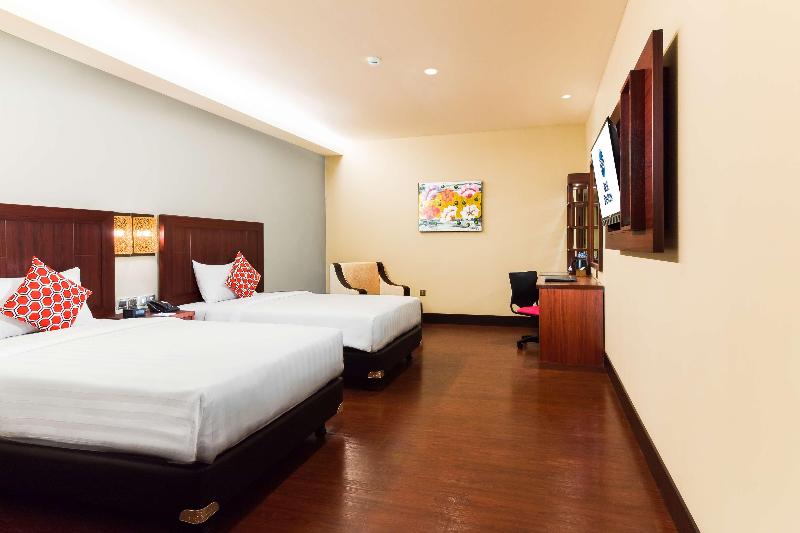 Best Western Plus Taft Inn image