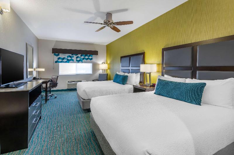 Best Western Plus Taft Inn image