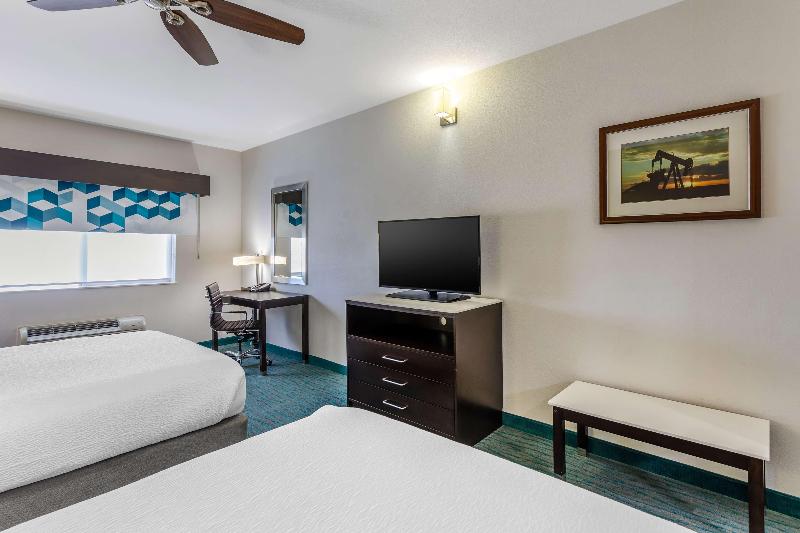 Best Western Plus Taft Inn image