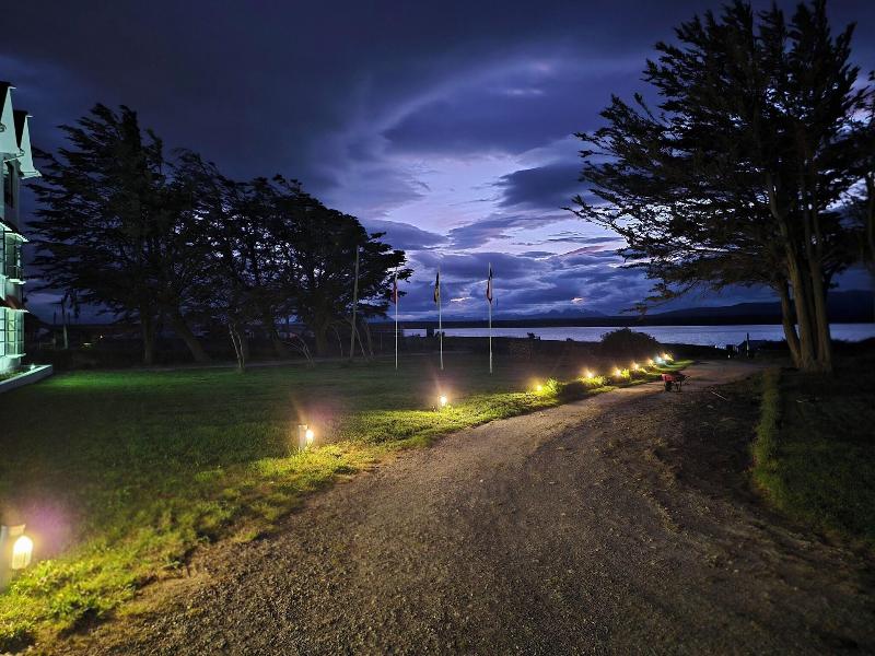 Hotel HD Natales image