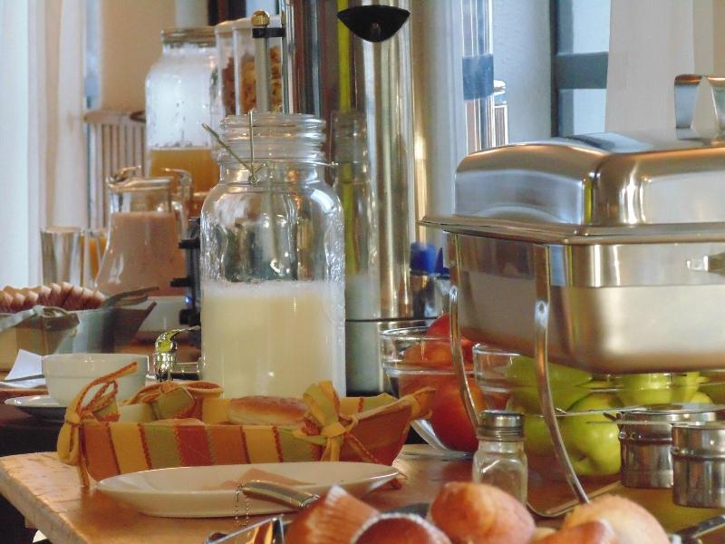 Hotel HD Natales image
