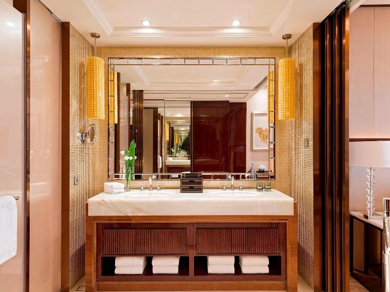 Yiwu Marriott Hotel image