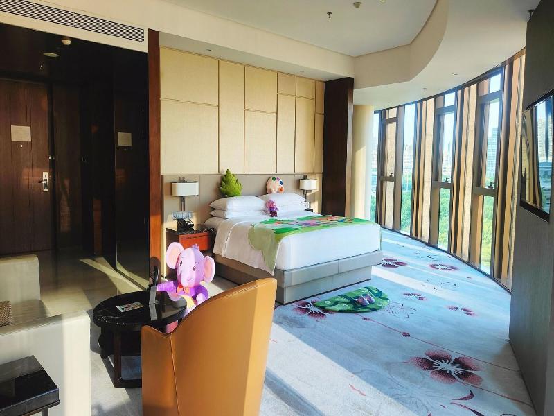 Renaissance Nanjing Olympic Centre Hotel image