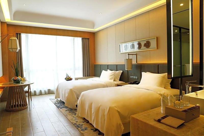 Harman Resort Hotel Sanya image