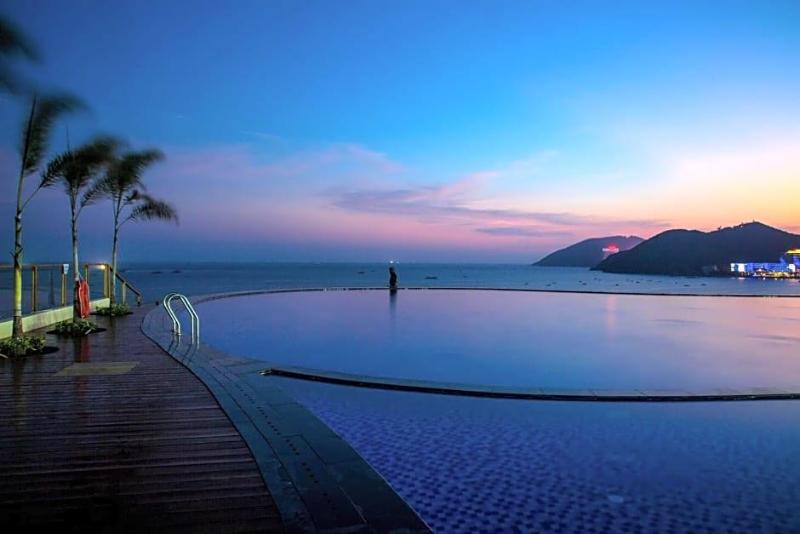 Harman Resort Hotel Sanya image