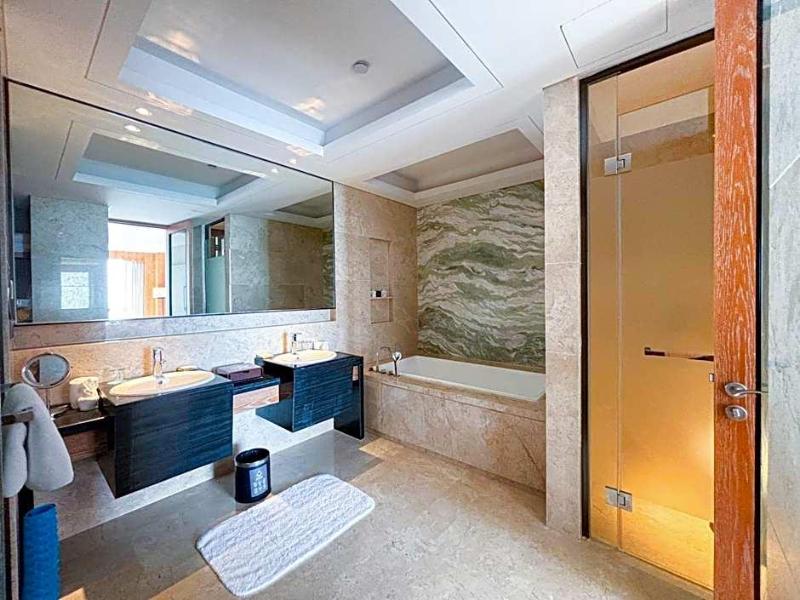 Harman Resort Hotel Sanya image