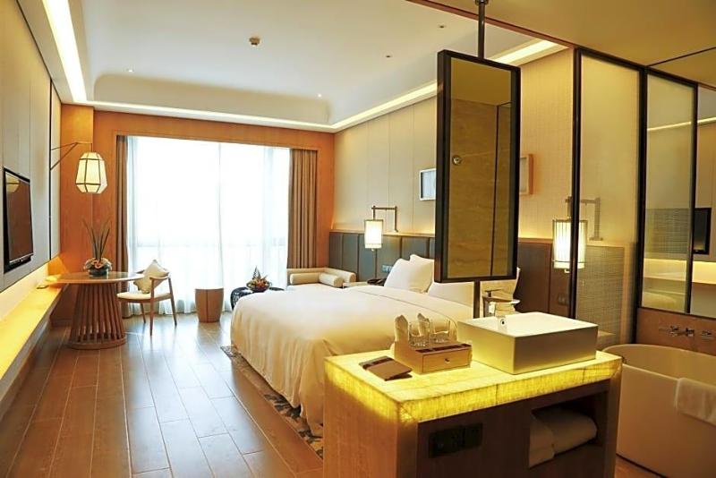 Harman Resort Hotel Sanya image