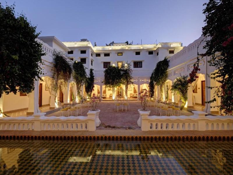 Saracca Hotel Lucknow — general view