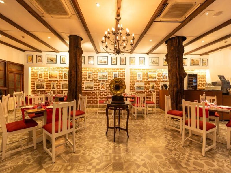 Saracca Hotel Lucknow image