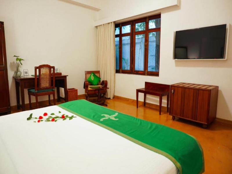 Saracca Hotel Lucknow image