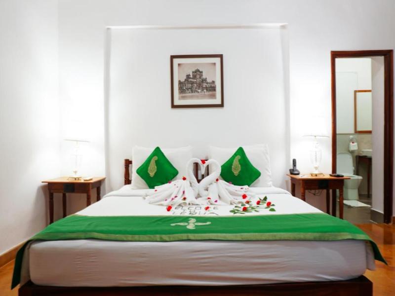 Saracca Hotel Lucknow image