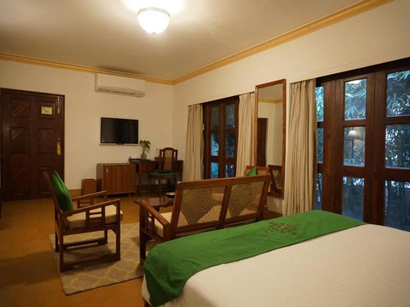 Saracca Hotel Lucknow image
