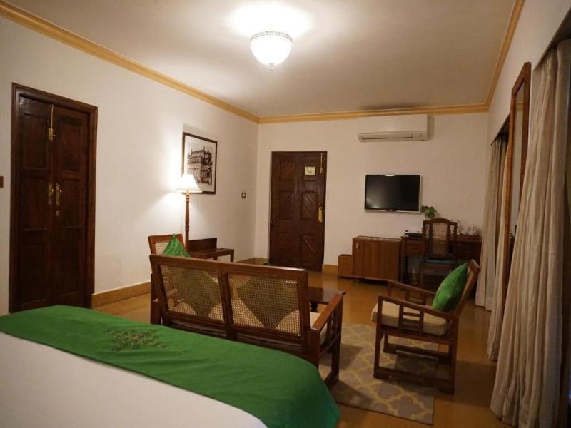Saracca Hotel Lucknow image