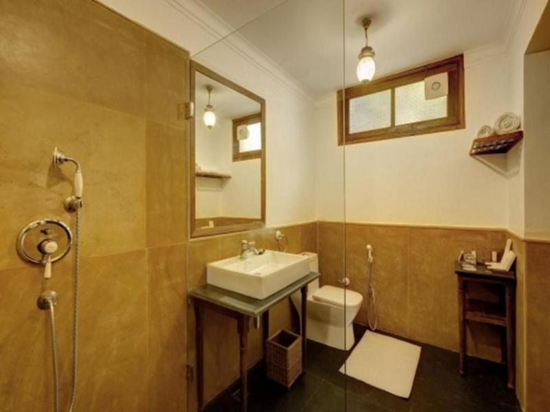 Saracca Hotel Lucknow image