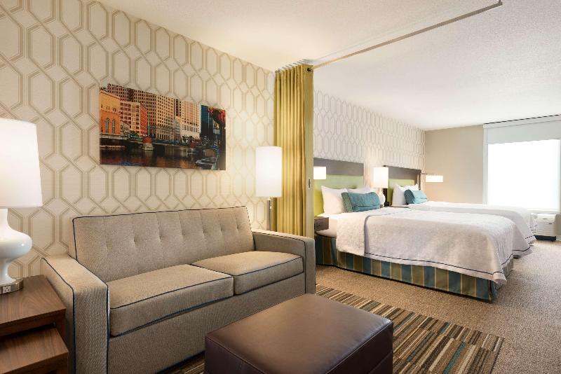 Home2 Suites by Hilton Milwaukee Brookfield image