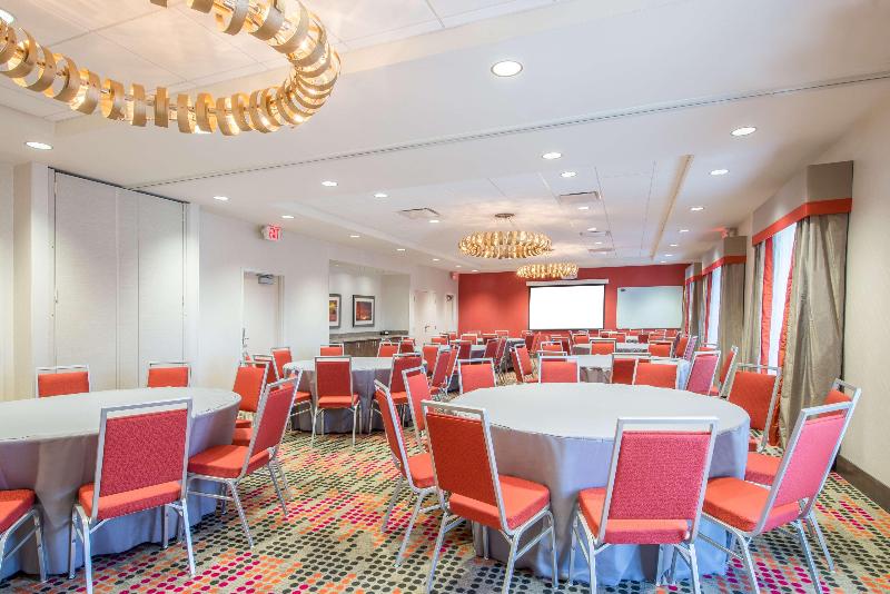 Hampton Inn & Suites Phoenix East Mesa image