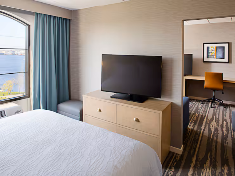 Hilton Garden Inn Providence, RI image