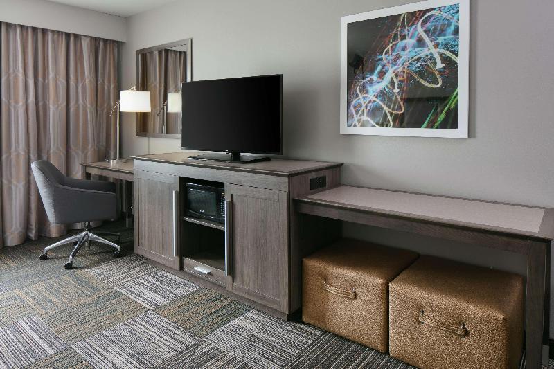 Hampton Inn And Suites Hudson image