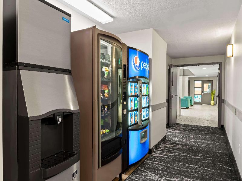 Days Inn by Wyndham Steinbach