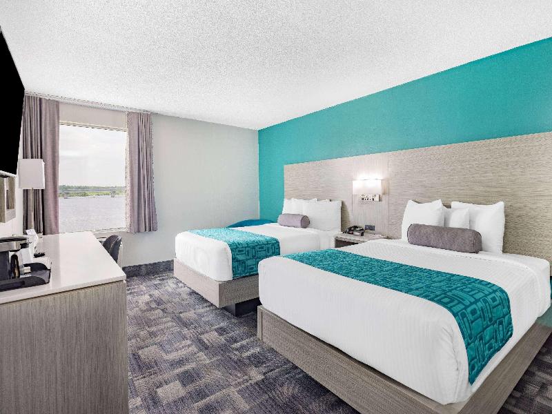 Travelodge by Wyndham Miramichi New Brunswick image