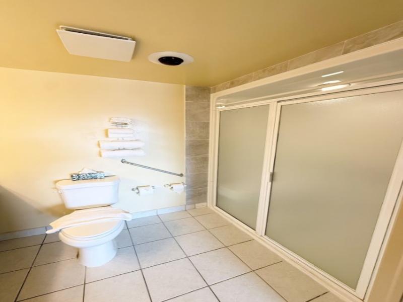 Travelodge by Wyndham Drumheller image