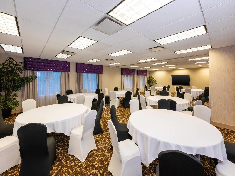 Radisson Hotel Edmonton Airport