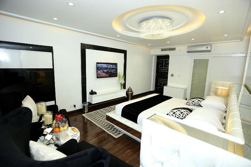 Ramada By Wyndham Multan image