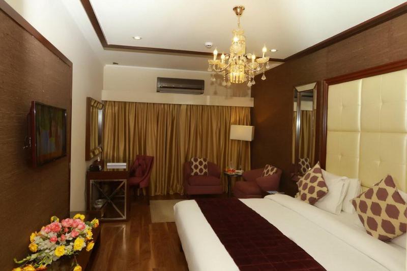 Ramada By Wyndham Multan image