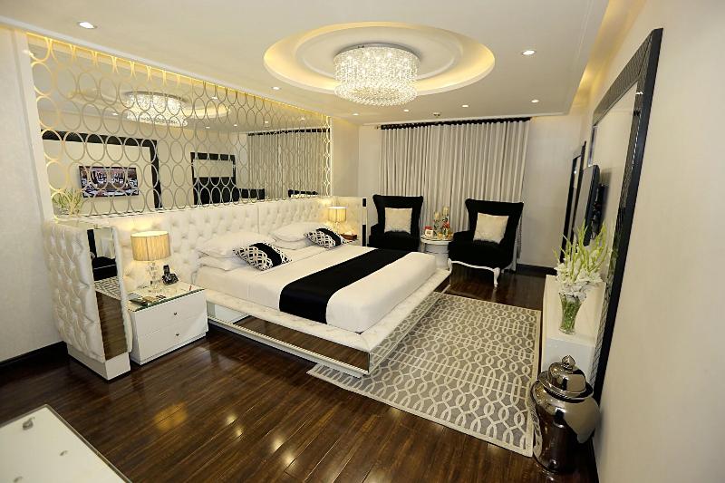 Ramada By Wyndham Multan image