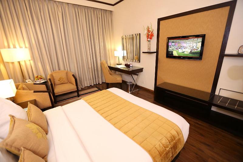 Ramada By Wyndham Multan image