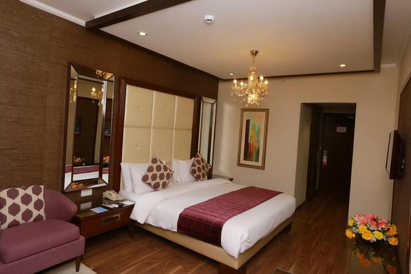 Ramada By Wyndham Multan image