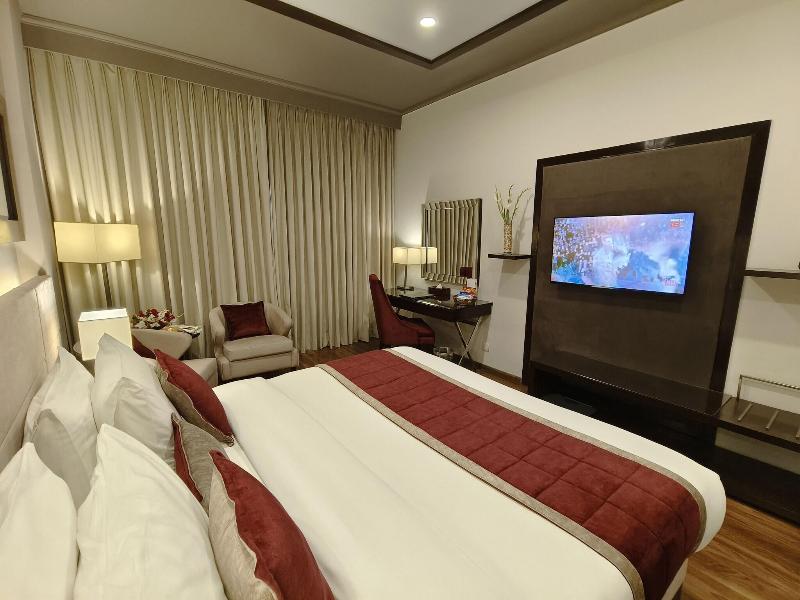 Ramada By Wyndham Multan image