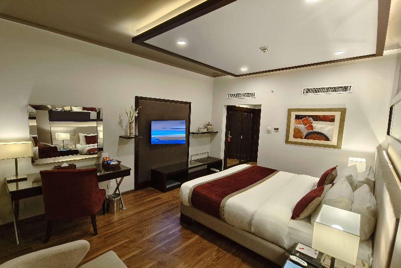 Ramada By Wyndham Multan image