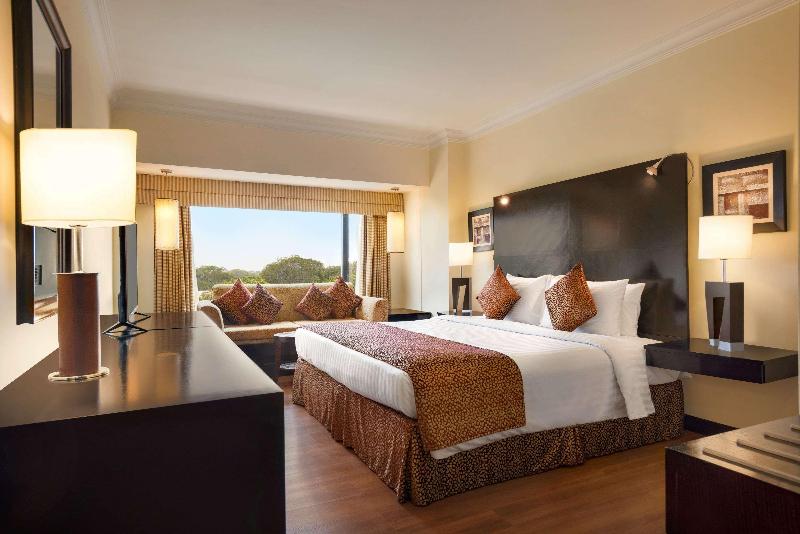 Ramada Plaza Karachi Airport Hotel image