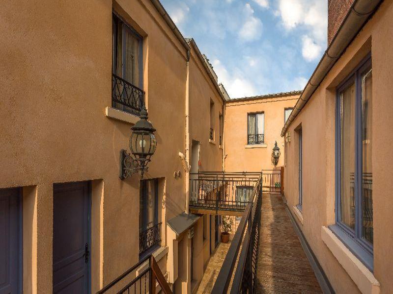 Hotel De L'Horloge image